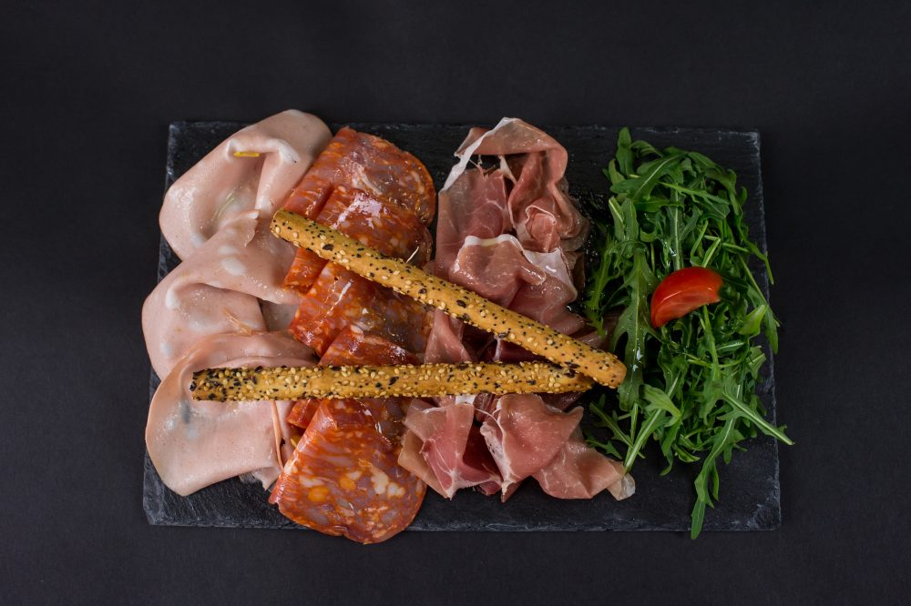 PLATEAU DE CHARCUTERIE ( à partager ou en solo)